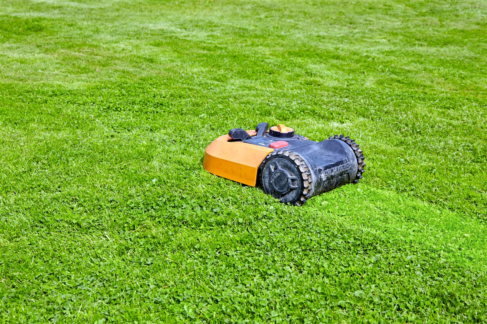 Roboti PROFESIONALI