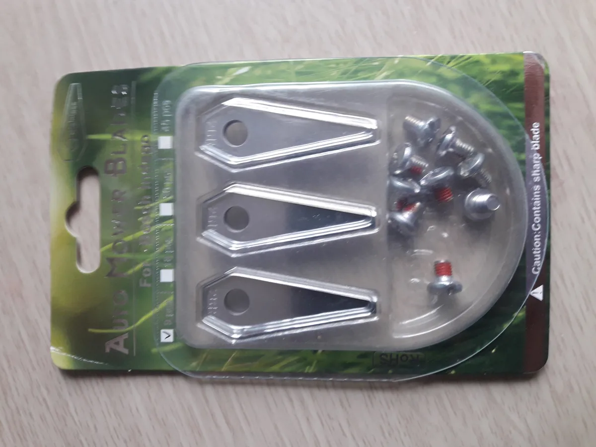 Kit lame /cutite de schimb  9 bucati pentru Honda Miimo HRM40 , HRM40 EC LIve, HRM70 EC Red Mountain