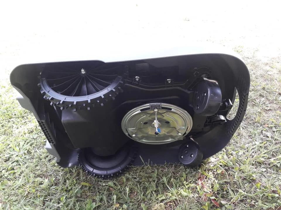 Robot de gazon Honda MIIMO HRM520K1 EAE - 4