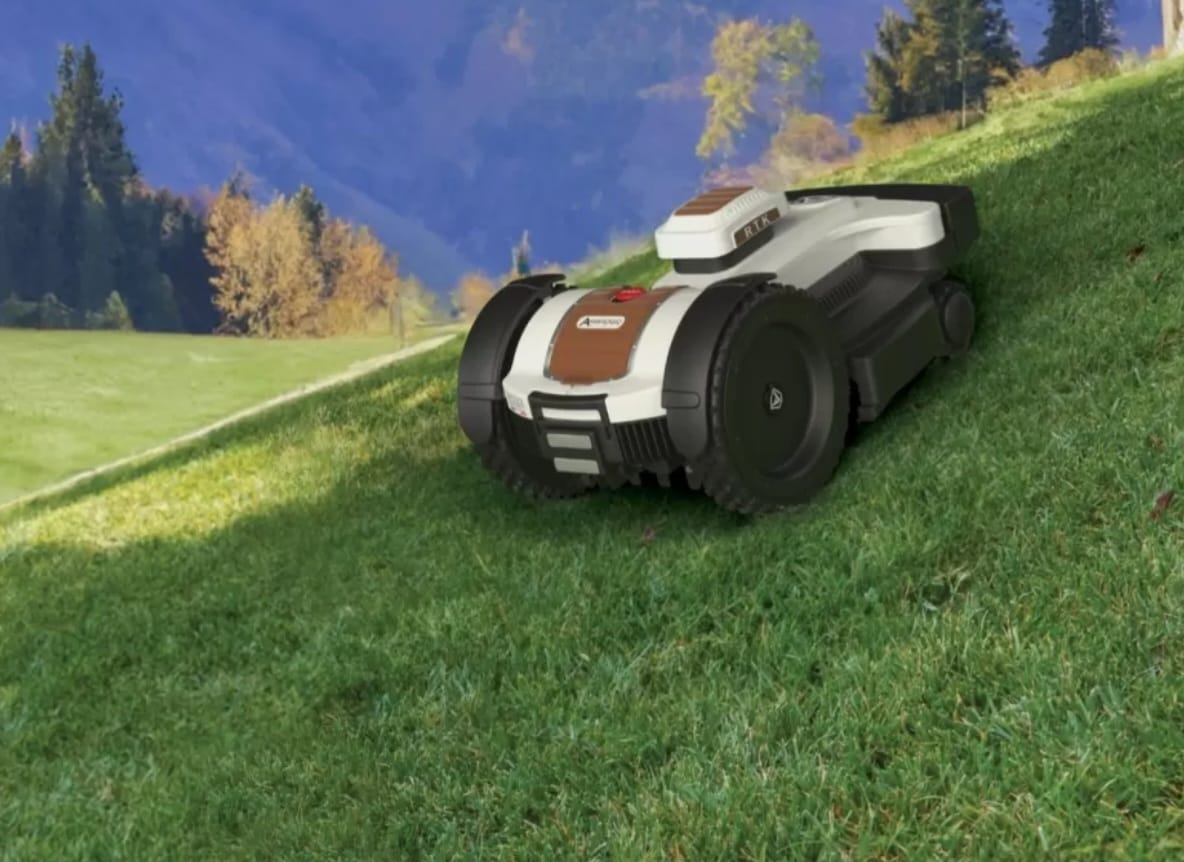 Robot de taiat gazon AMBROGIO 4.36 4WD RTK pentru pante , 6 Ani Garantie - 3